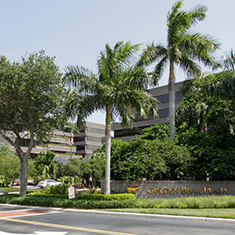 Equus Sells Golden Bear Plaza in Palm Beach Gardens, Florida
