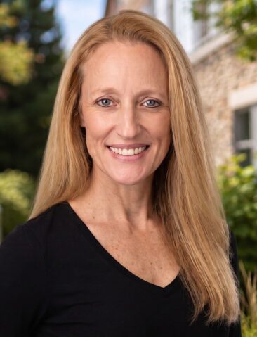 Alexandra Sliwinski Professional Headshot