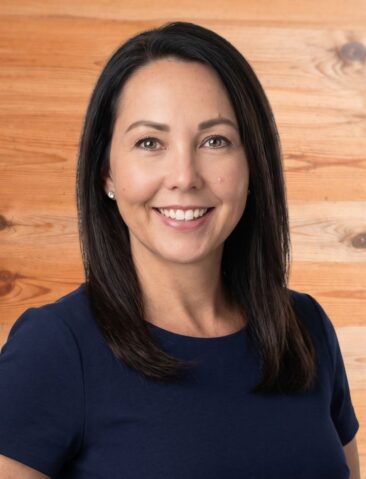 Heather Riggs Professional Headshot