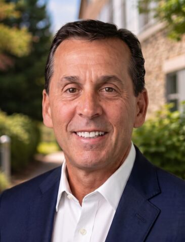 Howard Patent Professional Headshot