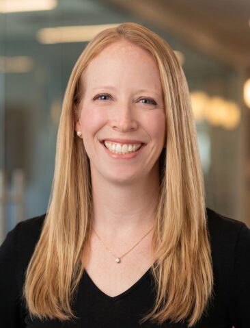 Lauren Donofry Professional Headshot