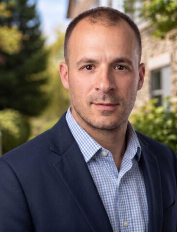 Frederick Babarsky Professional Headshot