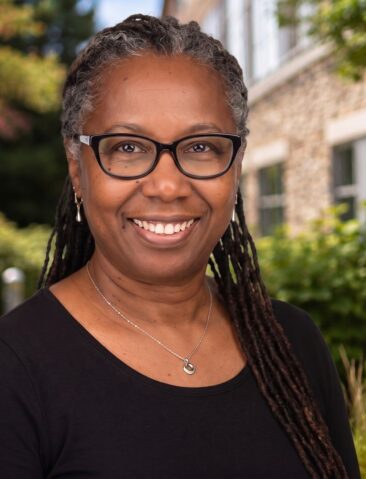Andrea Mavour Professional Headshot