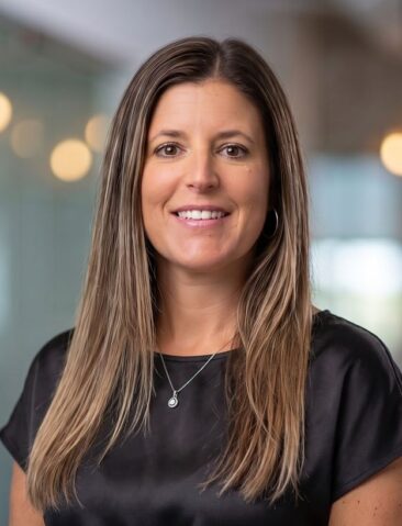 Kimberly Lazar Professional Headshot