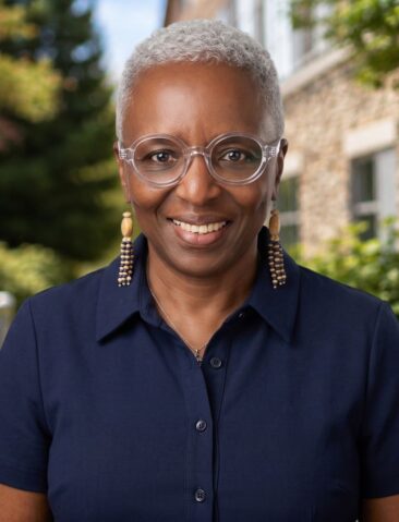 Coretta Lattimore Professional Headshot