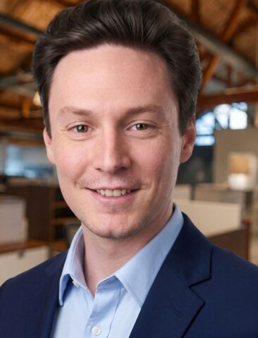 Eric Flach Professional Headshot