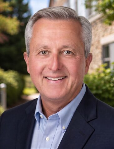 Guy Wolfington Professional Headshot