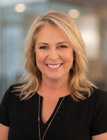 Julie Morton Professional Headshot
