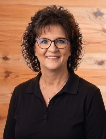 Robin Gallup Professional Headshot
